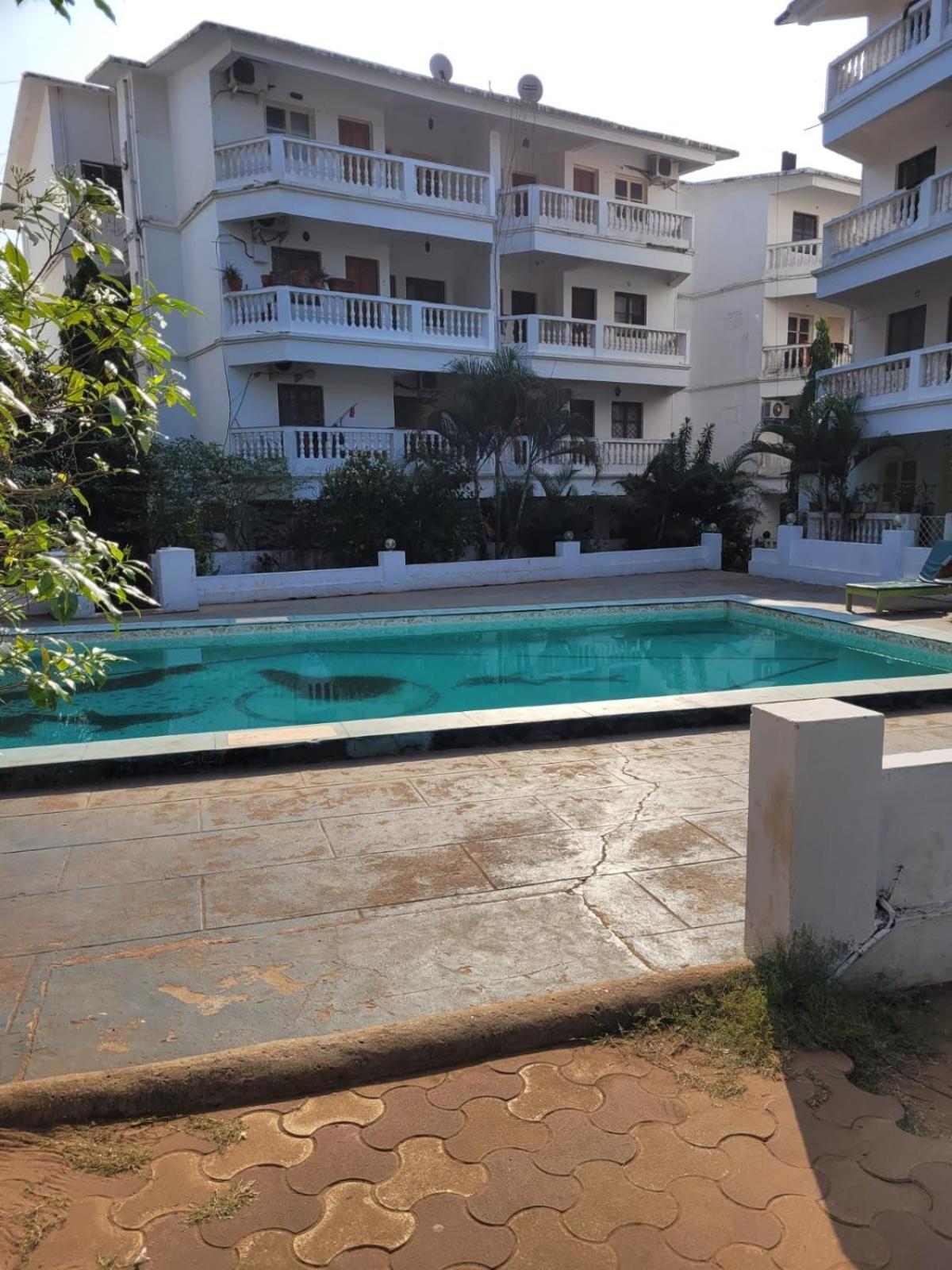 Comfortable 1Bhk Resort Aptmt With Pool At Candolim For 4 Ppl Sinquerim Luaran gambar